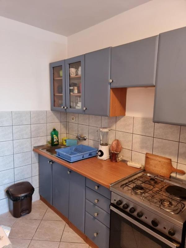 Apartmani Petra Pola Esterno foto