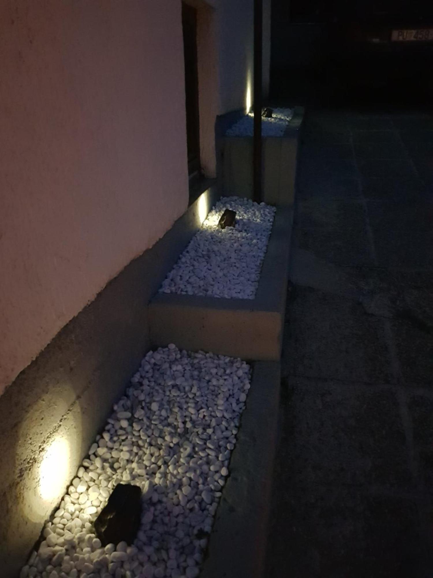 Apartmani Petra Pola Esterno foto